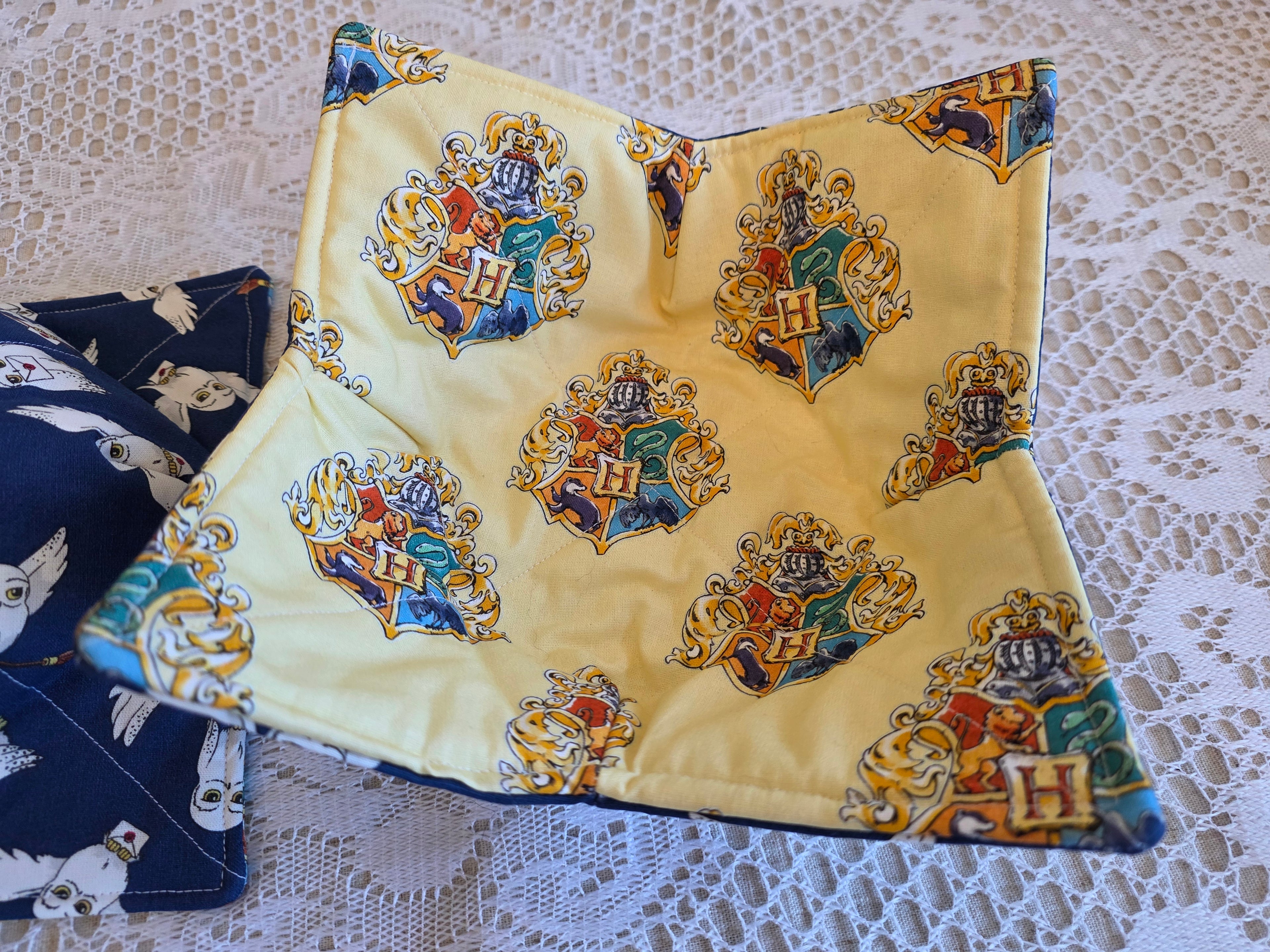 Harry Potter Bowl Cozies | Hogwarts | Hedwig | Reversible Bowl Cozies| Handmade Bowl Cozies