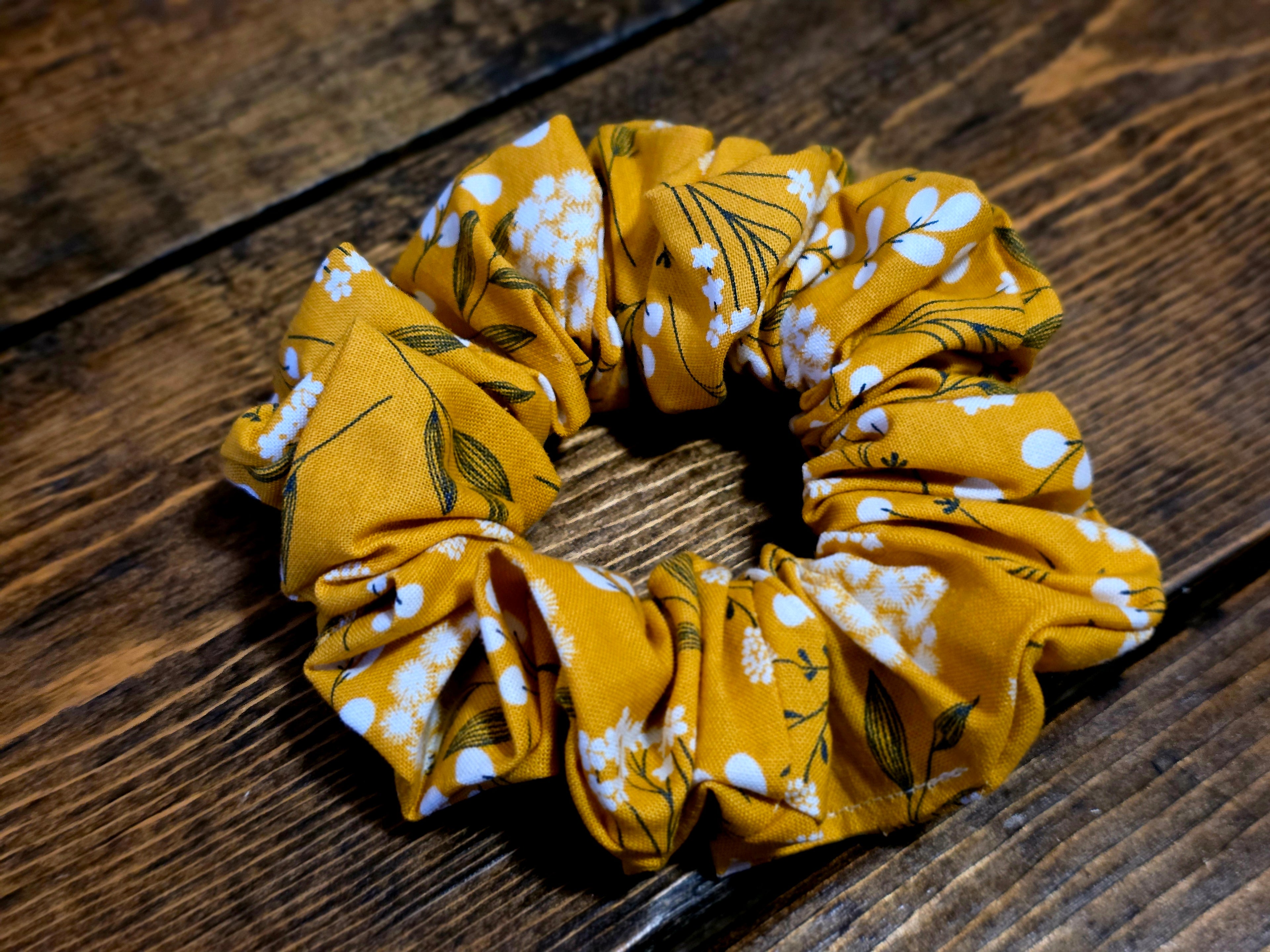 Vintage Cotton Scrunchie | Cotton Floral Scrunchie | Vintage Floral Scrunchie| Bohemian Scrunchie