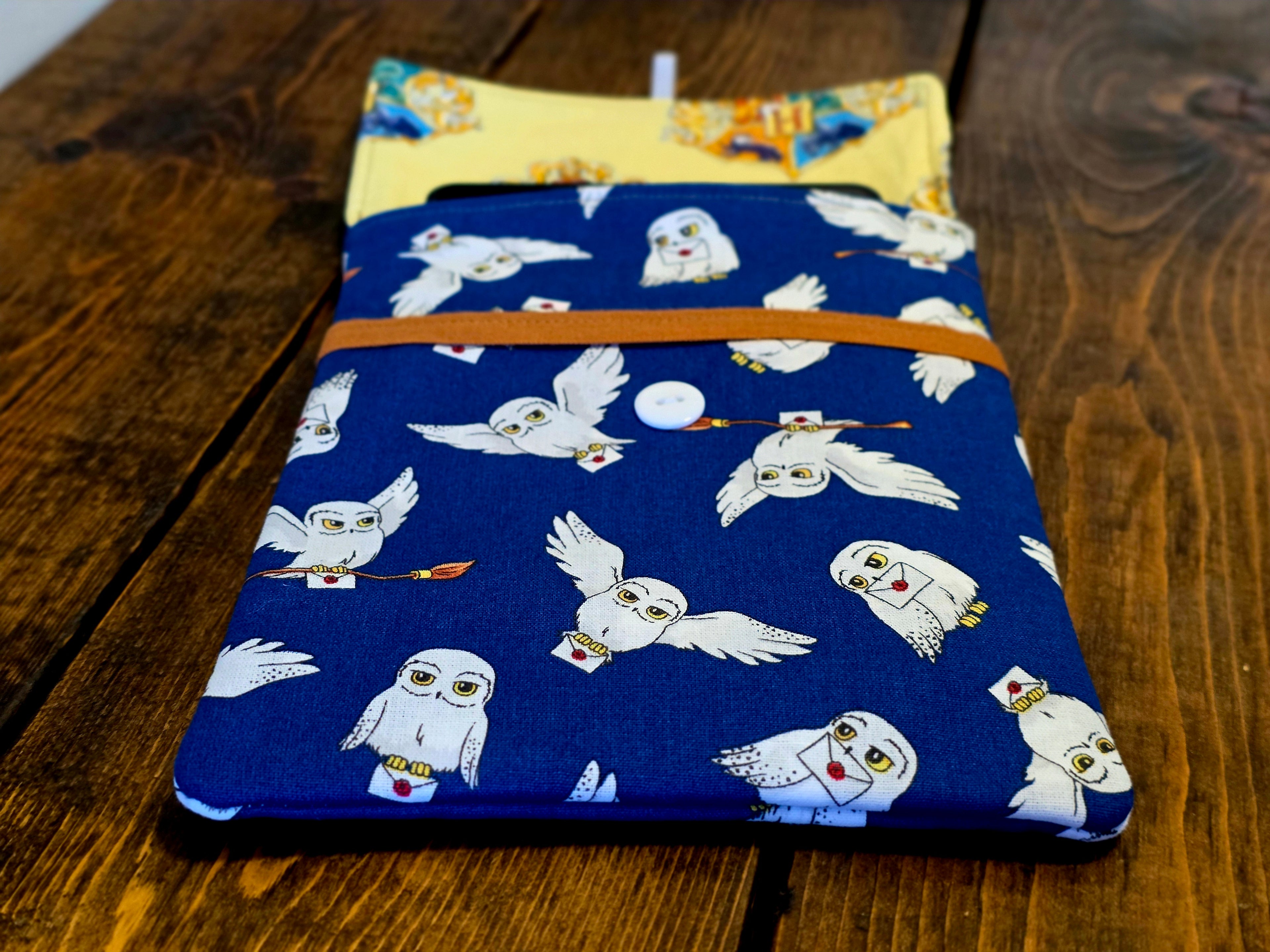 Kindle Sleeves | Kindle Cover | Handmade Kindle Protector | Button Over Kindle Sleeve