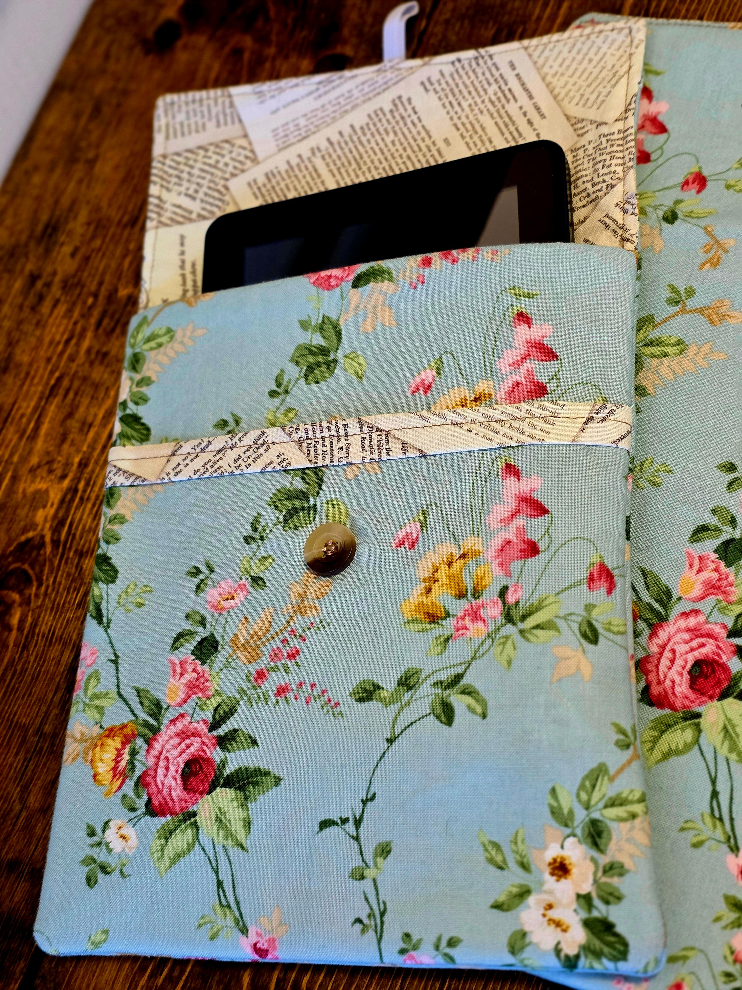 Kindle Sleeves | Kindle Cover | Handmade Kindle Protector | Button Over Kindle Sleeve