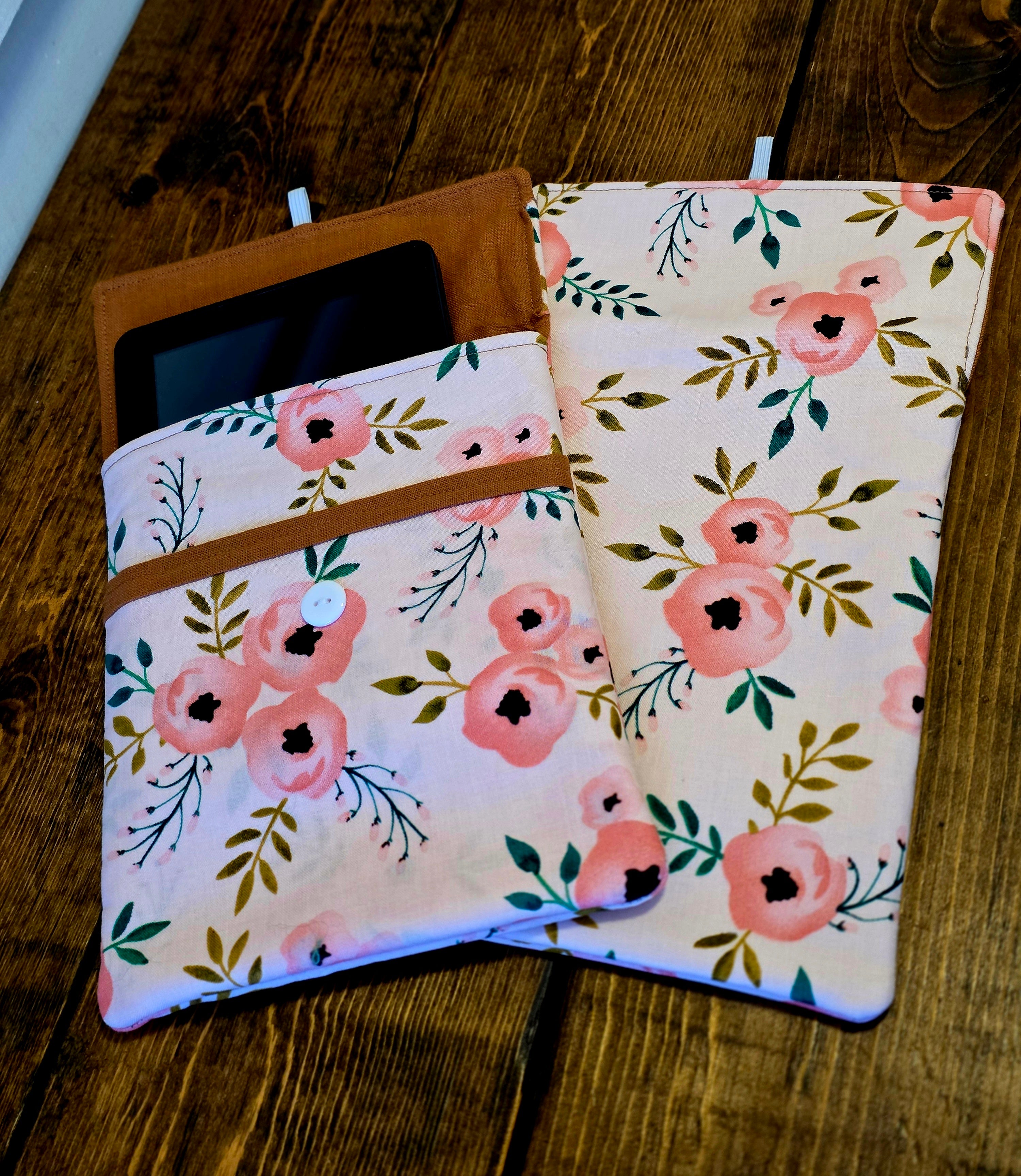 Kindle Sleeves | Kindle Cover | Handmade Kindle Protector | Button Over Kindle Sleeve
