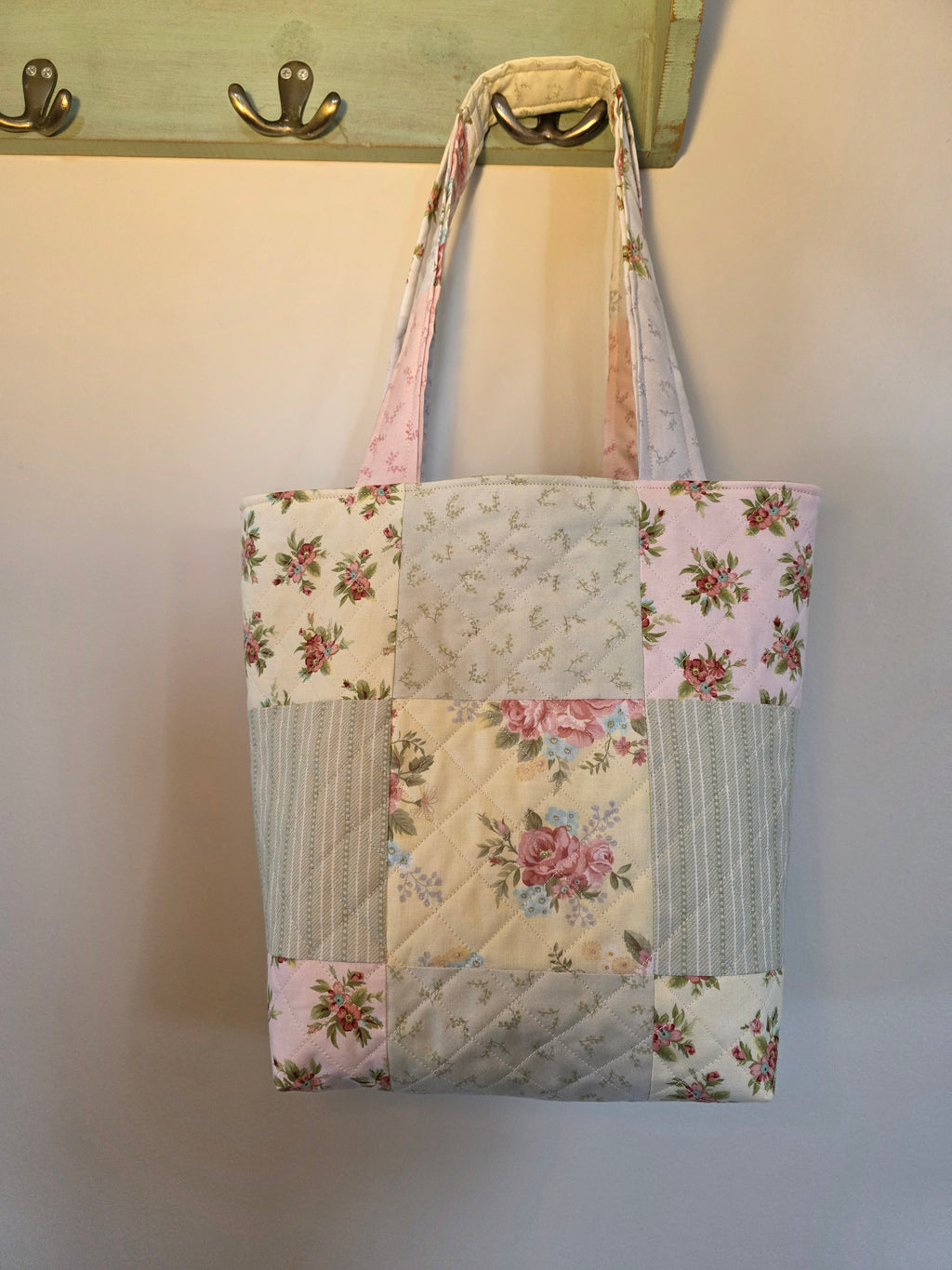 Shabby Chic Patchwork Quilted Tote Bag | Quilted Tote Bag | Library Bag | Shabby Chic Tote Bag | Everyday Tote Bag
