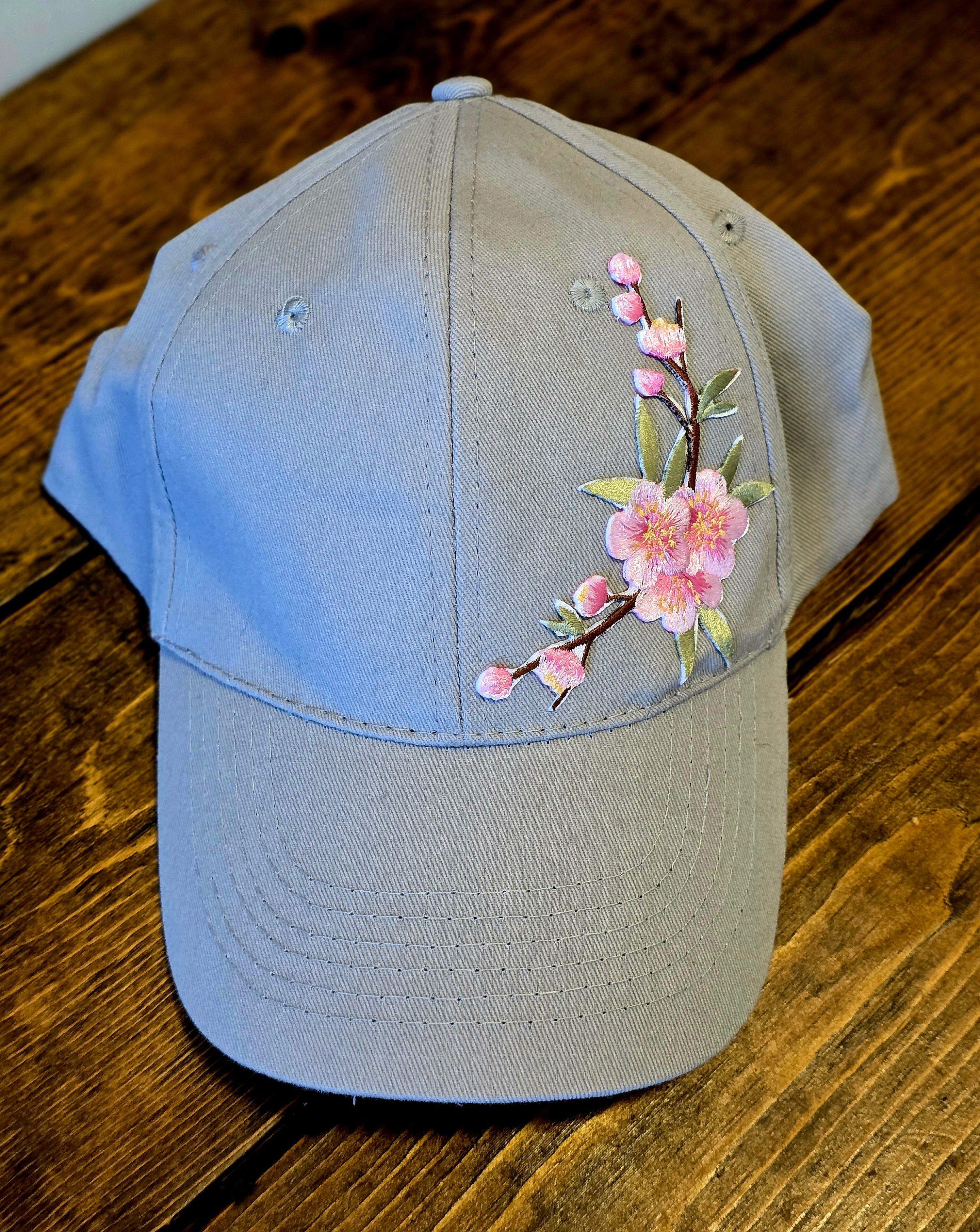 Patchy Hats | Custom Hats | Ponytail Hats | Baseball Hats | Trucker Hats